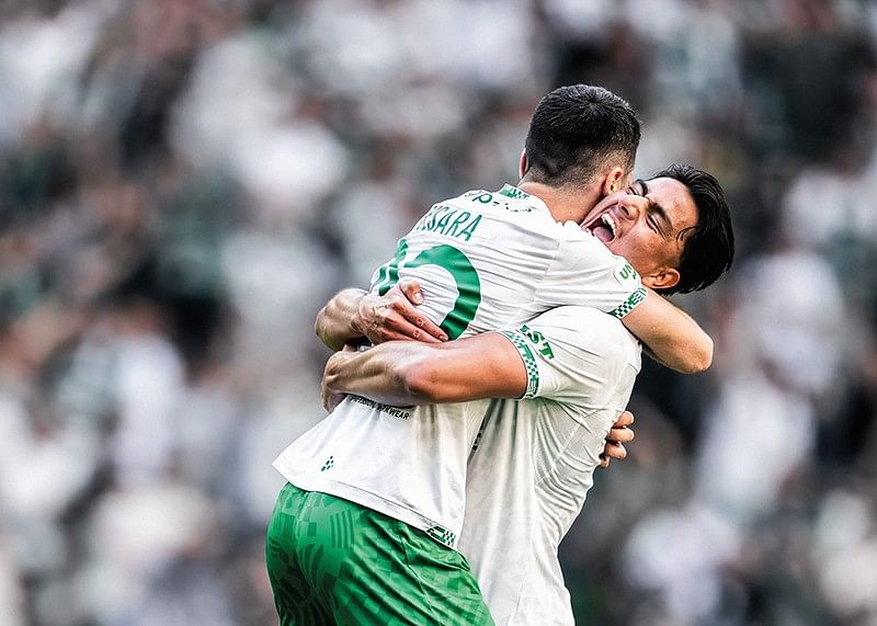 2023 Nahir Besara Jusef Erabi Hammarby IF-12