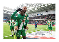 2018 Pa Amat Dibba Kennedy Bakircioglu Hammarby IF-3