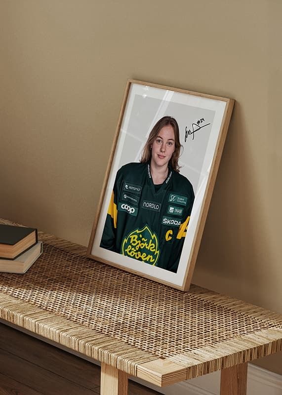 Poster Sanna Augustsson #24 IF Björklöven 2024/2025 crossfade