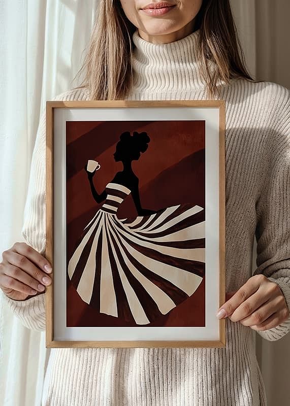 Een poster van een vrouw in een gestreepte jurk die geniet van een kopje koffie-12