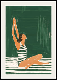 En plakat av en kvinne i stripet badedrakt som strekker seg mot himmelen-2