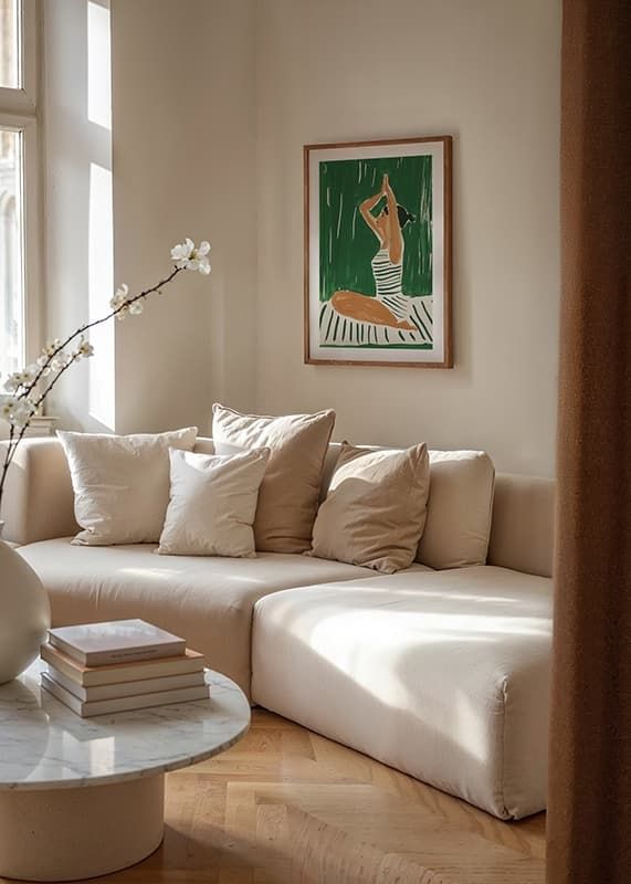 Een poster van een vrouw in yogahouding -12