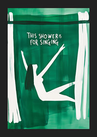 En poster av en sjungande kvinna i duschen-5