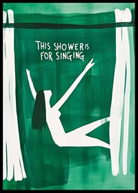 En poster av en sjungande kvinna i duschen-6