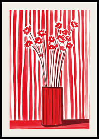 Blomster i vase tatt mot dynamisk rød-hvit stripete bakgrunn-2