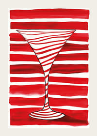 Une silhouette élégante de verre à cocktail se détache sur des rayures rouges audacieuses-3