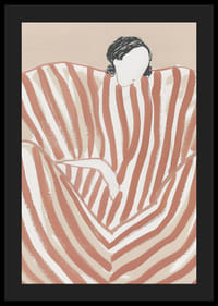 Artystyczna prostota linii tworzy tajemniczą obecność-4