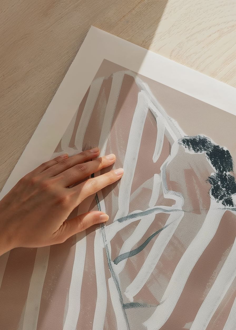 Abstracte patronen in aardse tinten creëren een zachte intensiteit-12