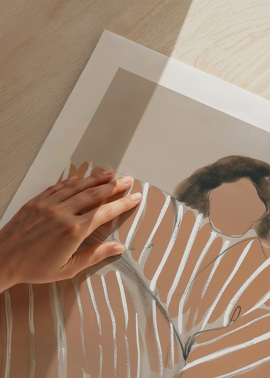 Abstracte elegantie ontmoet warmte in aardse tinten en contrasterende lijnen-12