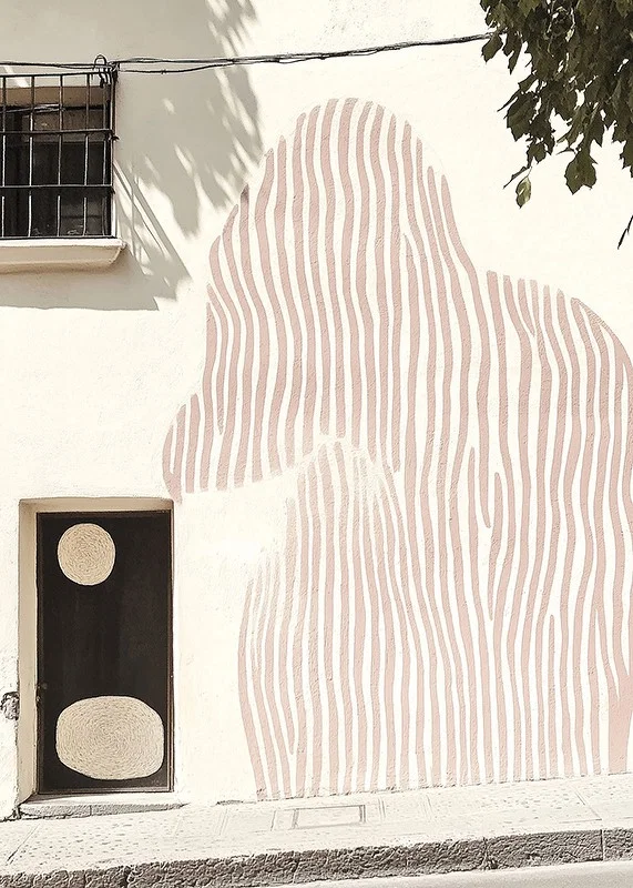 Subtle art meets architecture in a stylish mural-12