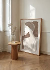 Curat și elegant, înfățișând o femeie într-o armonie minimalistă-4