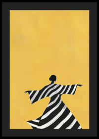 Elegans i svartvitt dansar mot en varm, gul bakgrund-4