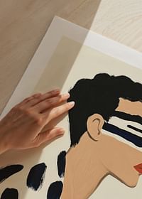 Štýlová ilustrácia osoby s výraznými, grafickými ťahmi štetca-5