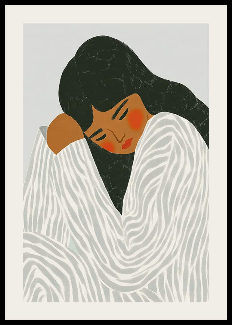 En fredfyldt kvinde omgivet af bløde, stribede former i stille harmoni-12