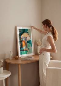Lampa colorată pentru pictură în ulei oferă camerei o senzație retro și sofisticată-4