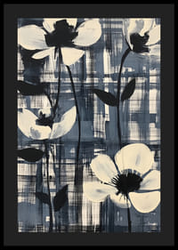 Čierne a biele kvety na kontrastnom pozadí-4